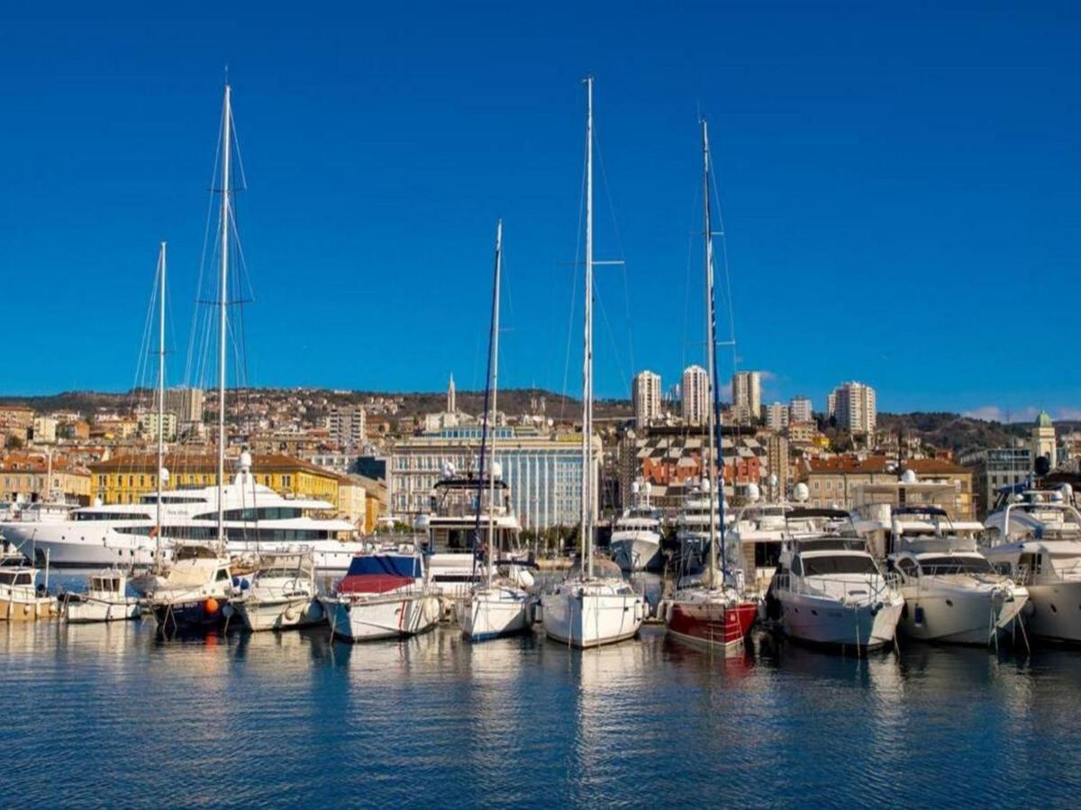 Apartman Karesa -Rijeka Exteriér fotografie